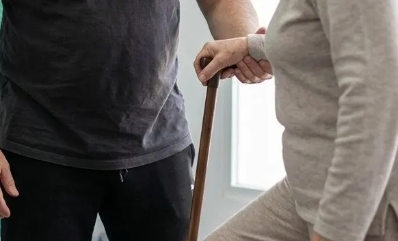 Fisioterapia geriátrica en Mérida — Juanjo Torres